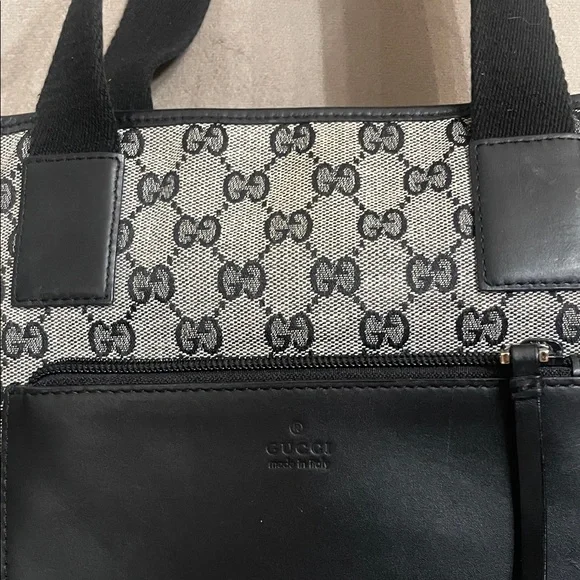 Gucci Black and Gray Signature Tote